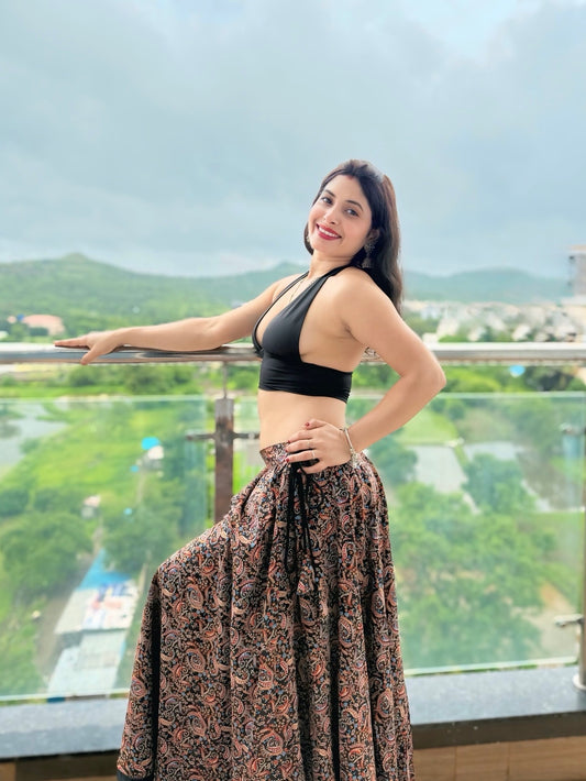 Black Halter Neck Crop Top – Bold & Chic